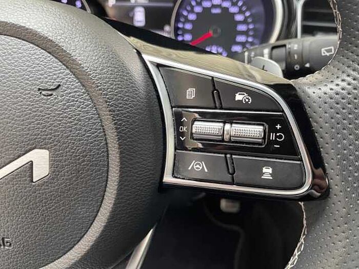 Kia Cee'd 1.5 T-GDI DCT GT Line *TOTWINKEL*SPORTPAKET!* Ceed