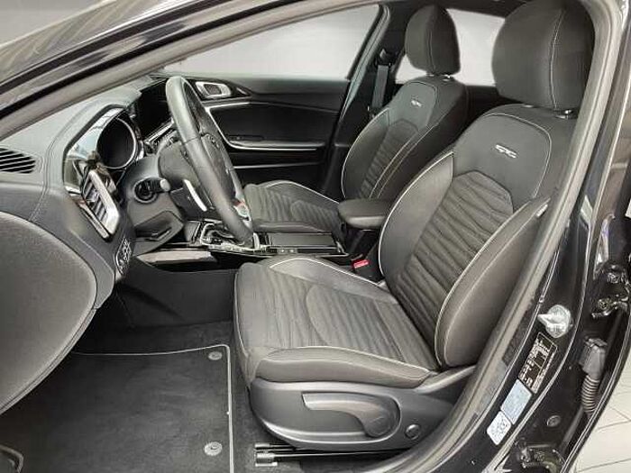 Kia Cee'd 1.5 T-GDI DCT GT Line *TOTWINKEL*SPORTPAKET!* Ceed