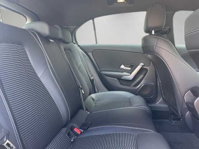 Mercedes-Benz A 200 Progressive NaviPremium Ativer Parkass.