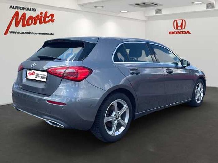 Mercedes-Benz A 200 Progressive NaviPremium Ativer Parkass.