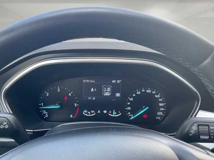 Ford Focus Turnier Cool&Connect AHK Winterräder Navi LED SHZ LenkradHZG
