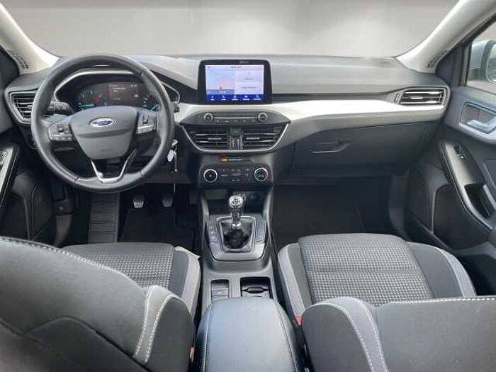 Ford Focus Turnier Cool&Connect AHK Winterräder Navi LED SHZ LenkradHZG