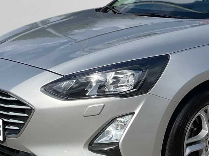 Ford Focus Turnier Cool&Connect AHK Winterräder Navi LED SHZ LenkradHZG