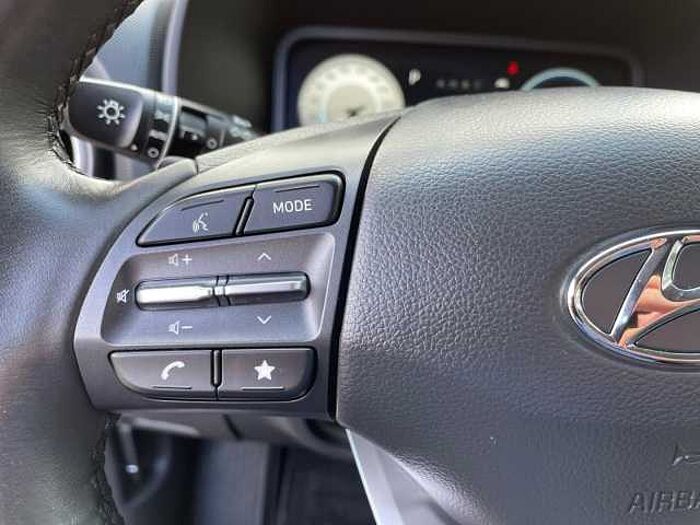 Hyundai KONA Elektro Trend 2WD *Navi über Carplay*SHZ, Rückfahrkamera*