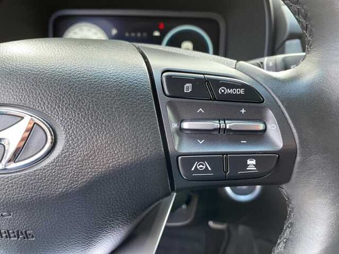 Hyundai KONA Elektro Trend 2WD *Navi über Carplay*SHZ, Rückfahrkamera*