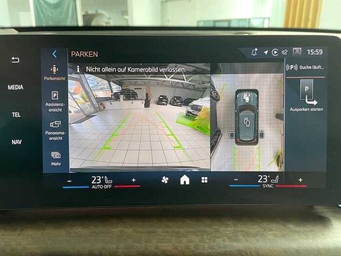 BMW X1 sDrive 18 i Park-Assistent Navi Leder 360° Kamera