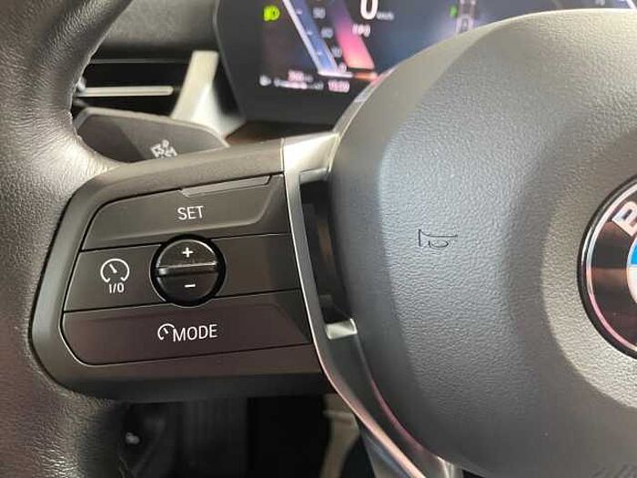 BMW X1 sDrive 18 i Park-Assistent Navi Leder 360° Kamera
