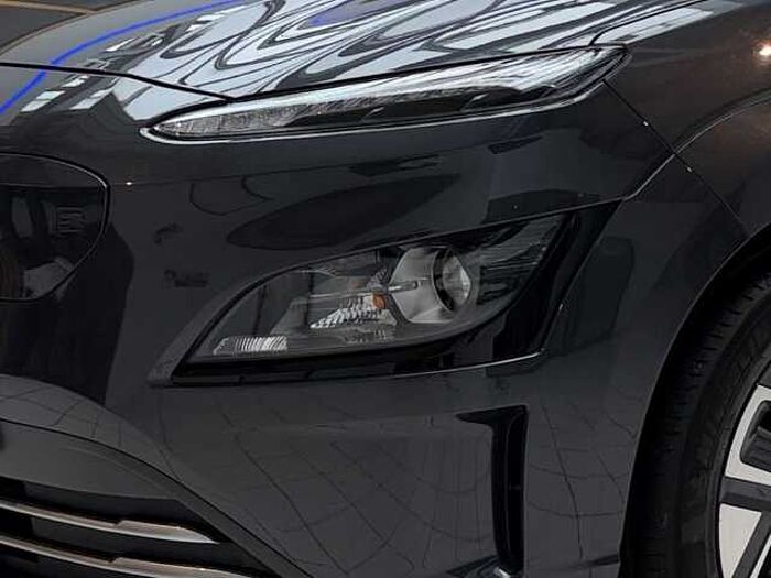 Hyundai KONA Elektro Edition 30+ 2WD *Navi Carplay SHZ PDC Hinten Mit KAmera