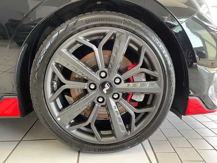 Hyundai i20 1.6 T-GDI Performance *NAVI*BOSE SOUND & MEHR*