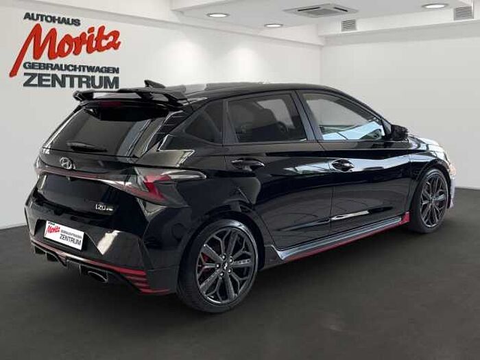 Hyundai i20 1.6 T-GDI Performance *NAVI*BOSE SOUND & MEHR*