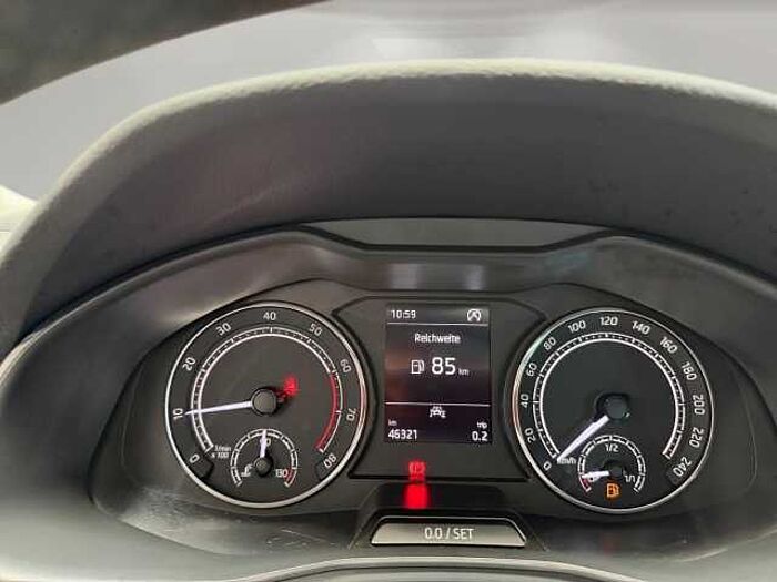 SKODA Scala 1.0 TSI Style *NAVI ÜBER MIRROR LINK! *
