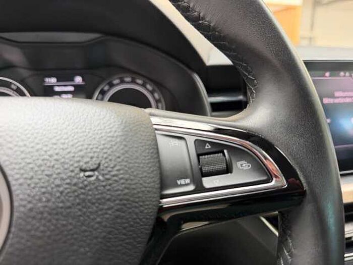 SKODA Scala 1.0 TSI Style *NAVI ÜBER MIRROR LINK! *