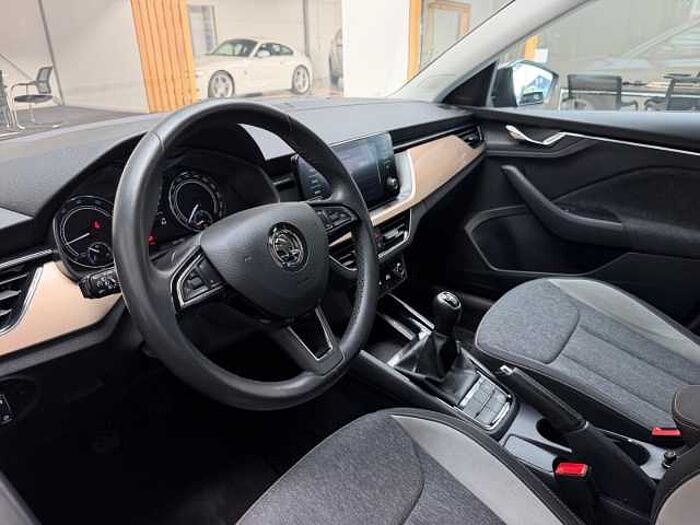 SKODA Scala 1.0 TSI Style *NAVI ÜBER MIRROR LINK! *